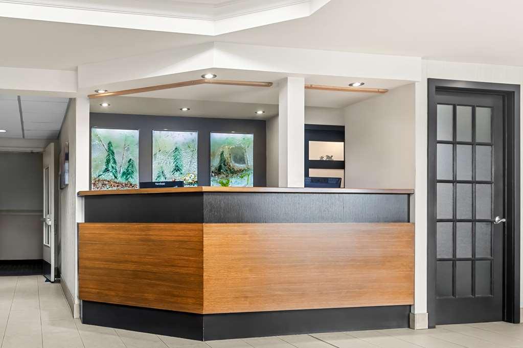 Best Western Plus Mont-Laurier Εσωτερικό φωτογραφία