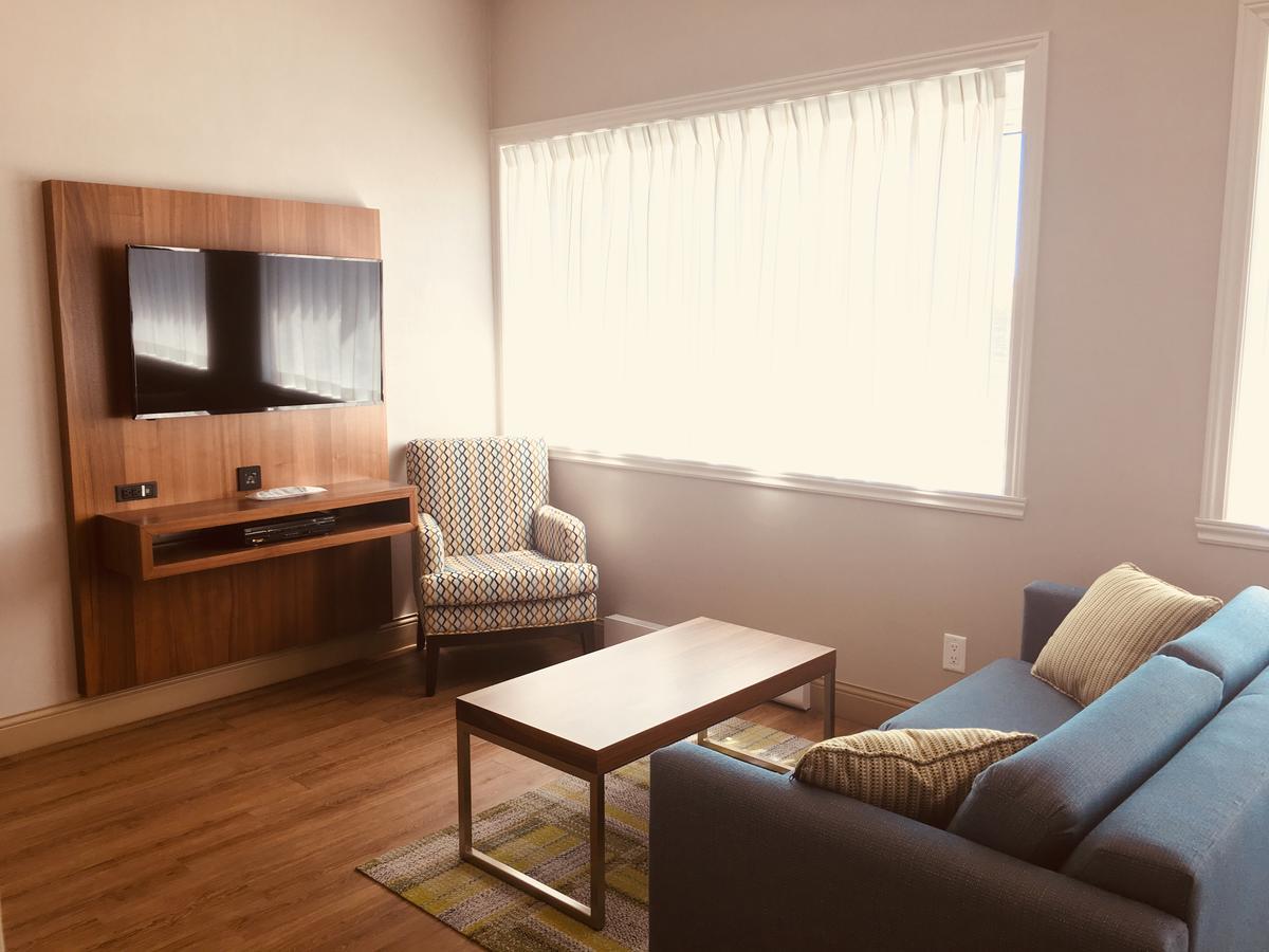 Best Western Plus Mont-Laurier Εξωτερικό φωτογραφία
